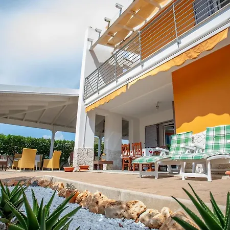 Appartamento Villetta Flora Torre Lapillo