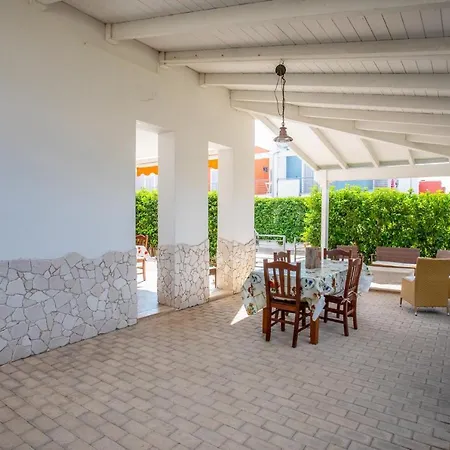 Villetta Flora Apartment