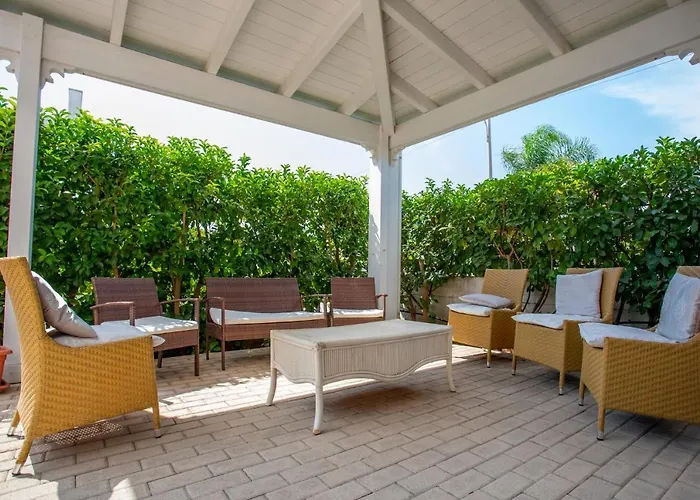 Villetta Flora Torre Lapillo